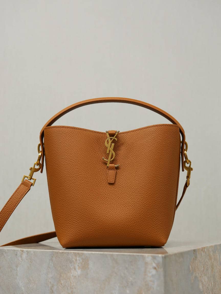 1 Bucket Bag-41
